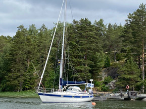 Hallberg-Rassy 352