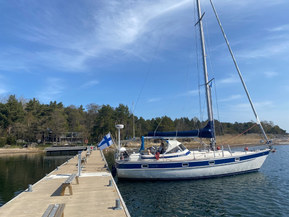 Hallberg-Rassy 352