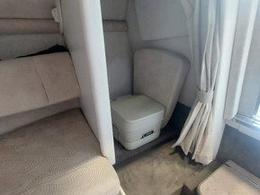 Sea Ray 215 Weekender