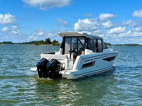 Jeanneau Merry Fisher 895