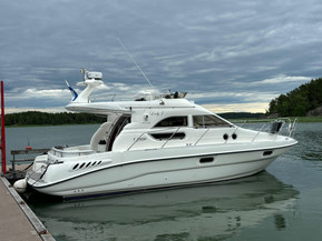 Sealine F33