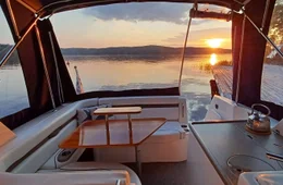Rinker 280 EC