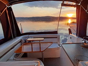 Rinker 280 EC