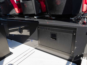 Axopar Brabus Shadow 800