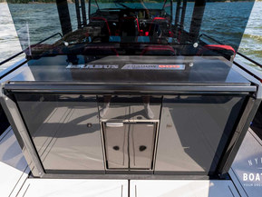 Axopar Brabus Shadow 800