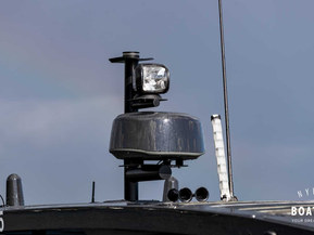 Axopar Brabus Shadow 800