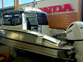 Silver SeaHawk Cabin