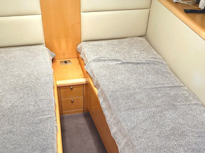 Sunseeker Portofino 53