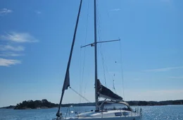 Hanse 415