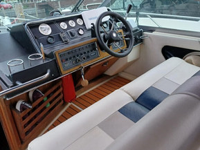 Sea Ray 268 Sundancer