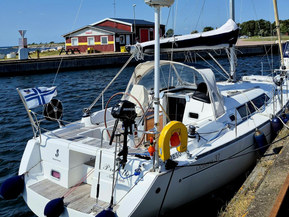 Beneteau Oceanis 37