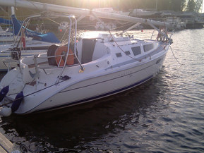 Hunter 326