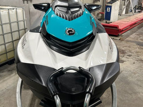 Sea-Doo 