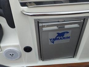 Yamarin 68 Day Cruiser