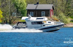 Paragon 31 Cabin