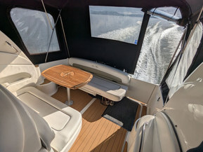 Sea Ray 335 Sundancer