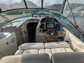 Sea Ray 335 Sundancer