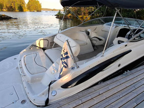 Crownline 