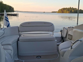 Crownline 