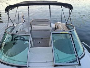 Crownline 