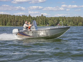 Alutroll 465 Trooper