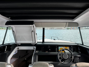 Axopar 45 XC Cross Cabin