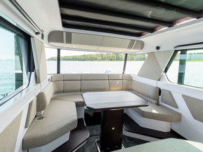 Axopar 45 XC Cross Cabin