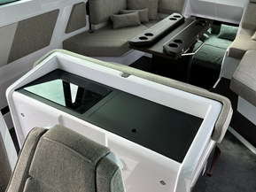 Axopar 45 XC Cross Cabin