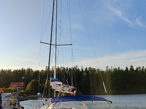 Beneteau Oceanis 43