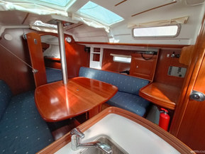 Beneteau Oceanis 323 Clipper