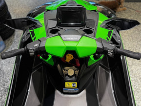 Kawasaki Ultra 310 LX-S