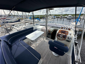 Nimbus 380 Commander