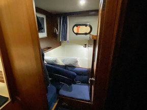 Nimbus 380 Commander