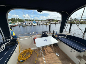 Nimbus 380 Commander