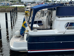 Nimbus 380 Commander