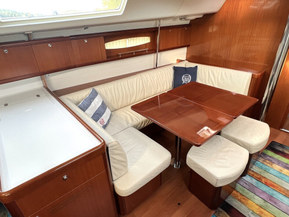 Beneteau Oceanis 50