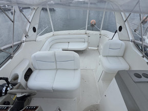 Bayliner 3055
