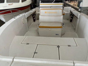 Four Winns Muu malli