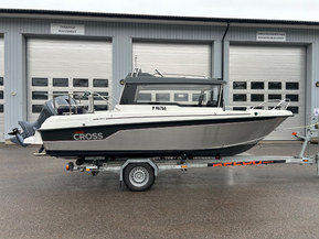 Yamarin Cross 60 Cabin