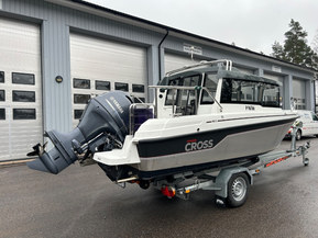 Yamarin Cross 60 Cabin