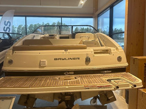 Bayliner 742