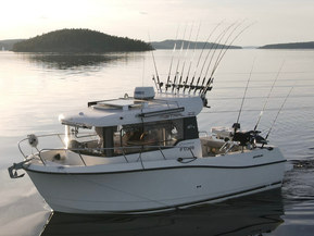 Quicksilver Captur 675 Pilothouse