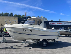 Sport Yacht Pilothouse 535