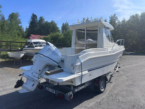 Sport Yacht Pilothouse 535