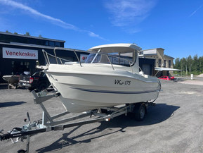 Sport Yacht Pilothouse 535