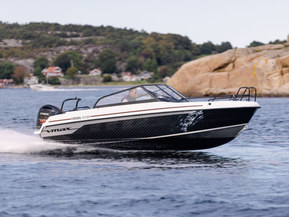 Yamarin Cross 62 VMAX