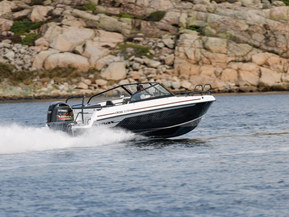 Yamarin Cross 62 VMAX