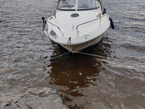 Quicksilver 540 Cabin Cruiser