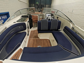 Yamarin 68 Day Cruiser