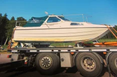 Flipper 580 Cabin